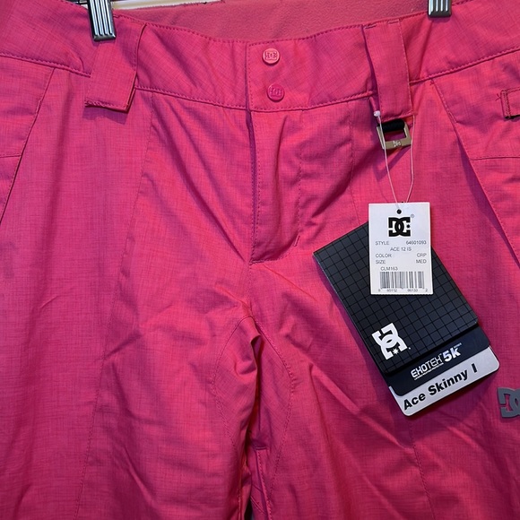 DC Exotek 5K Series Snowboard Ski pants- Pink Size medium. - Picture 3 of 7